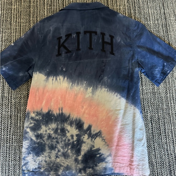 KITH Short Sleeve Tie Dye Button Down. Size 14. Great condition. Like new - Picture 2 of 2